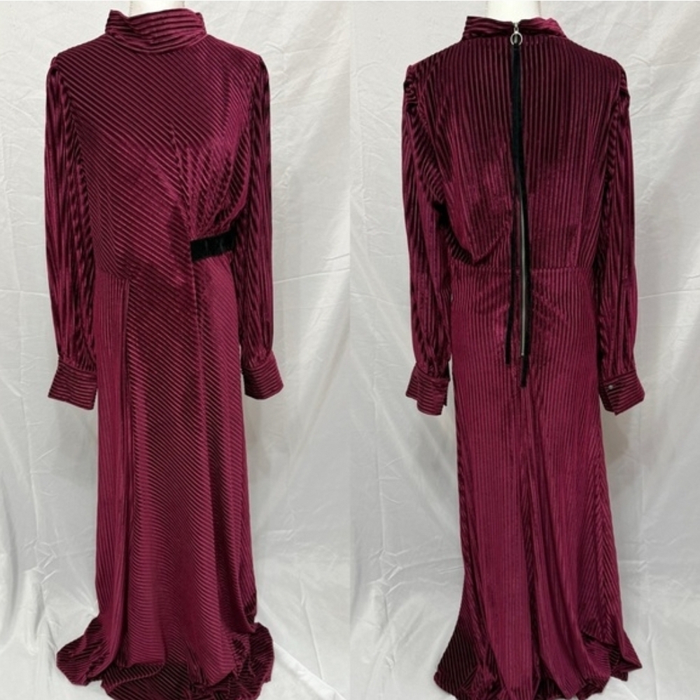 TOV Los Angeles Ribbed Velvet Burgundy Dress OP2364